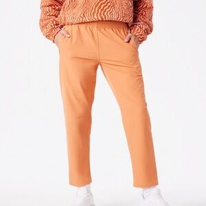 Rectrek Pant in Orange
